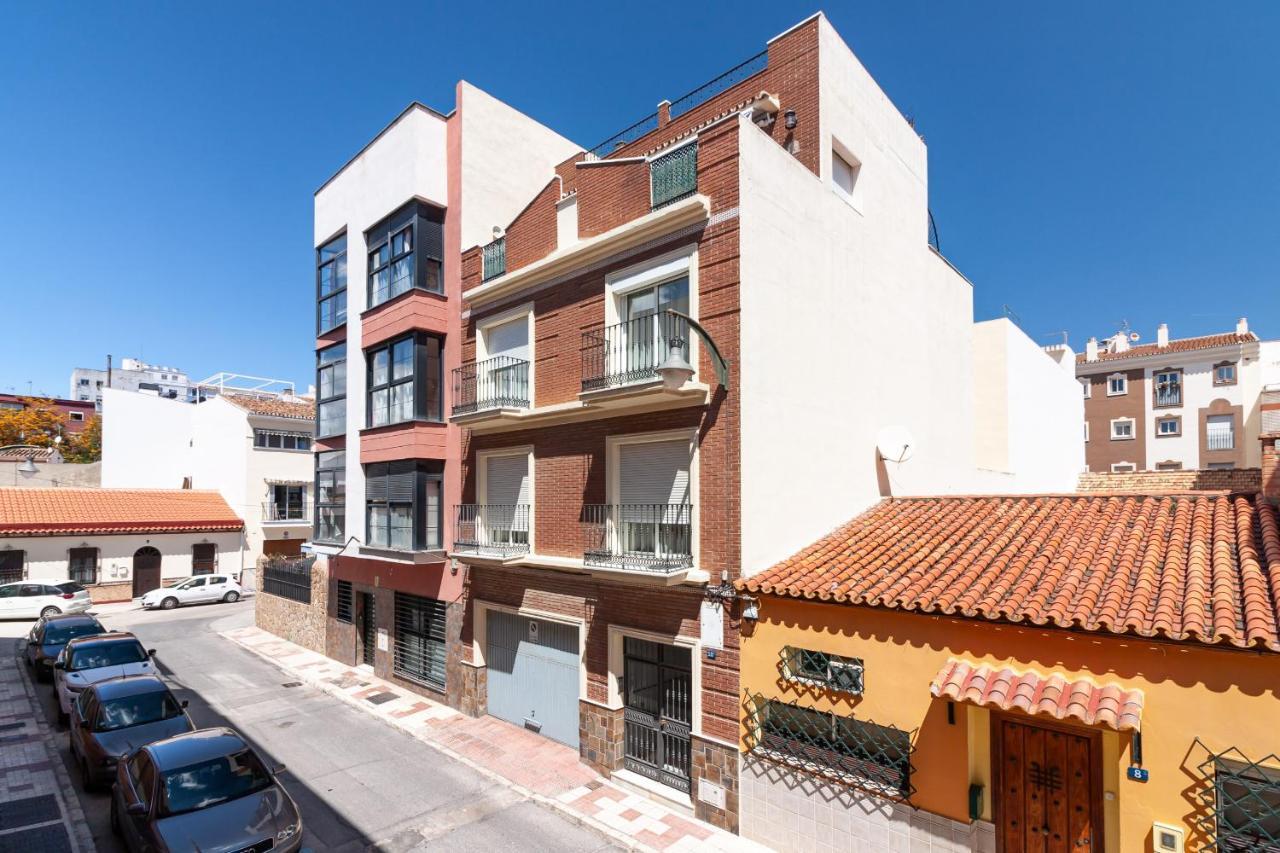 Sea & Wave Adela Boutique Apartment Малага Экстерьер фото